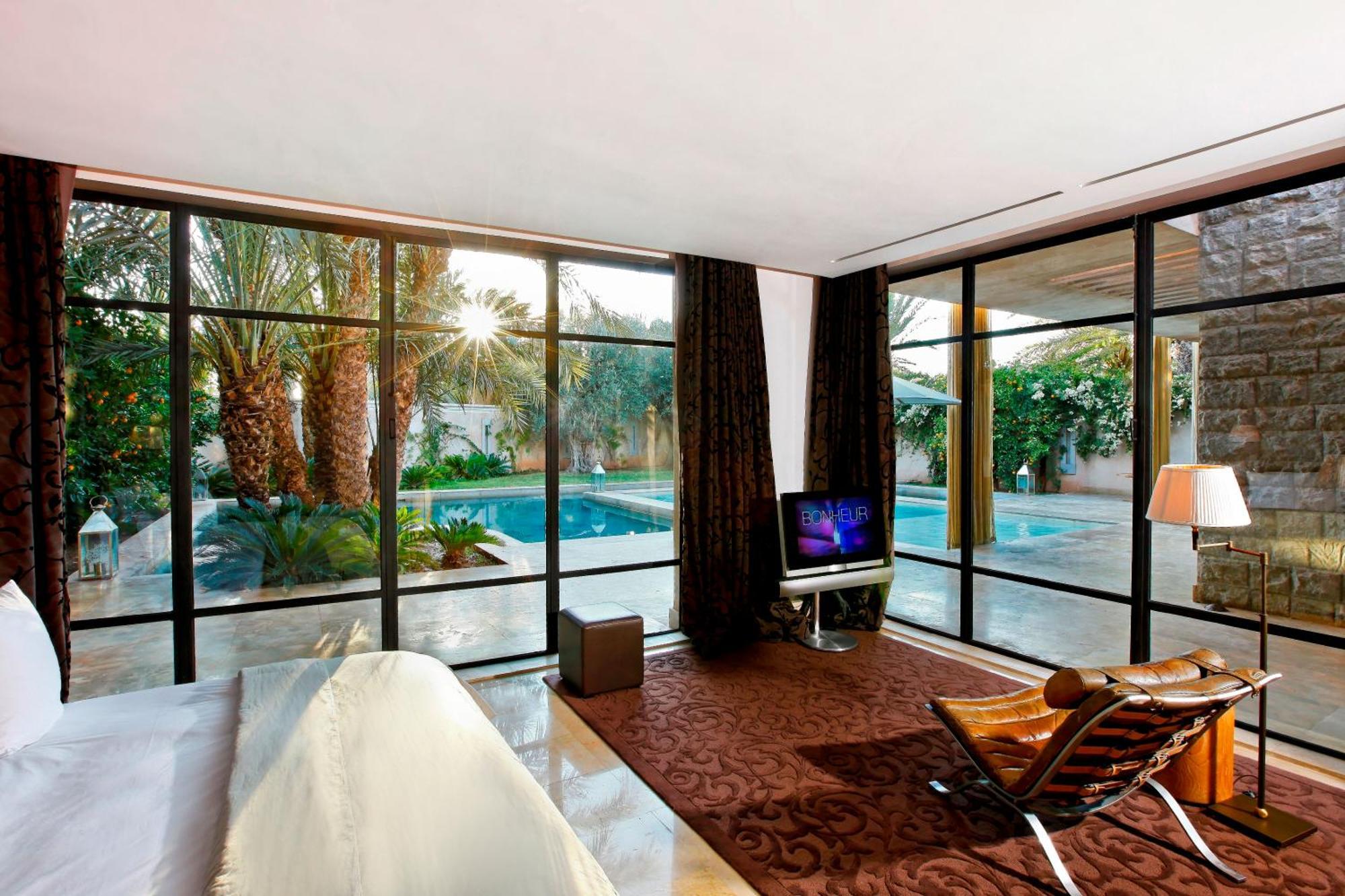 ปาแล นมัสการ Hotel Ouled Jelal ภายนอก รูปภาพ