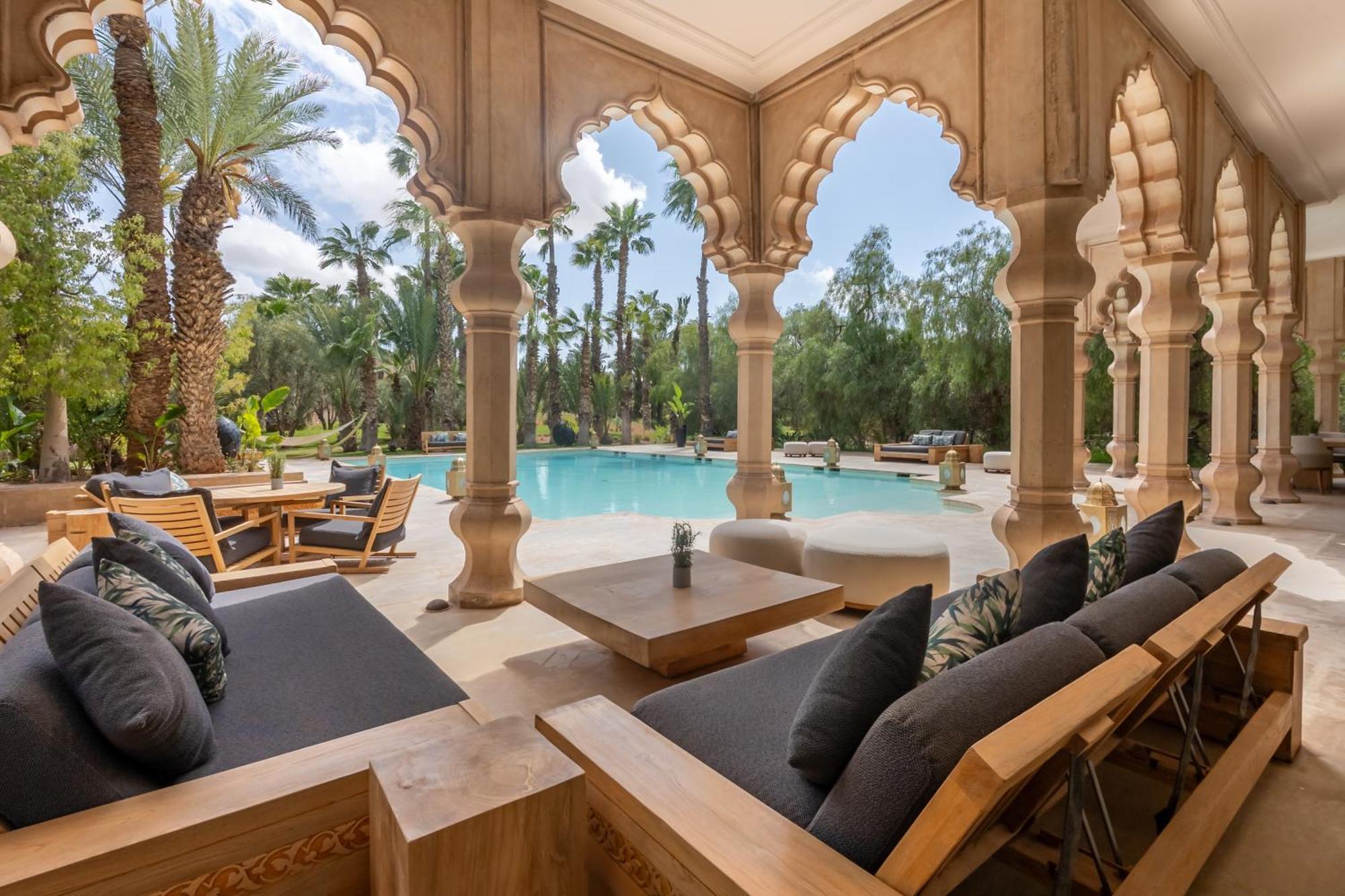 ปาแล นมัสการ Hotel Ouled Jelal ภายนอก รูปภาพ