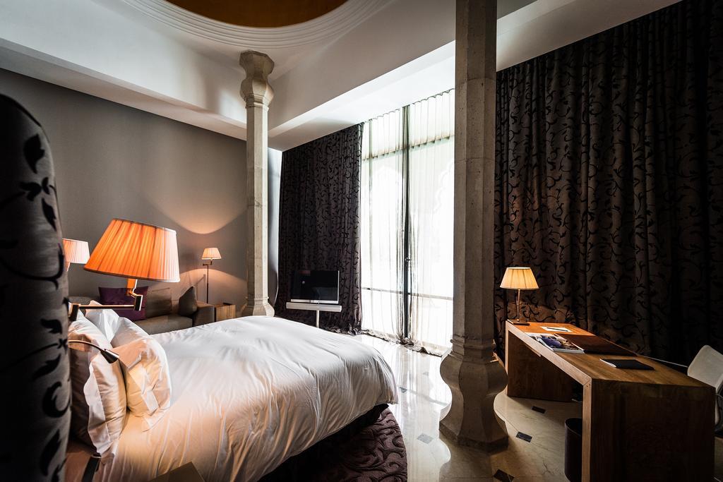 ปาแล นมัสการ Hotel Ouled Jelal ภายนอก รูปภาพ